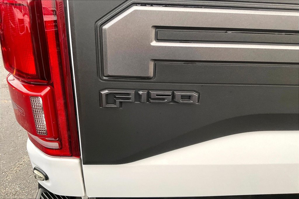 Certified 2019 Ford F150 Raptor w/ Equipment Group 802A Luxury AWD/4WD image 31