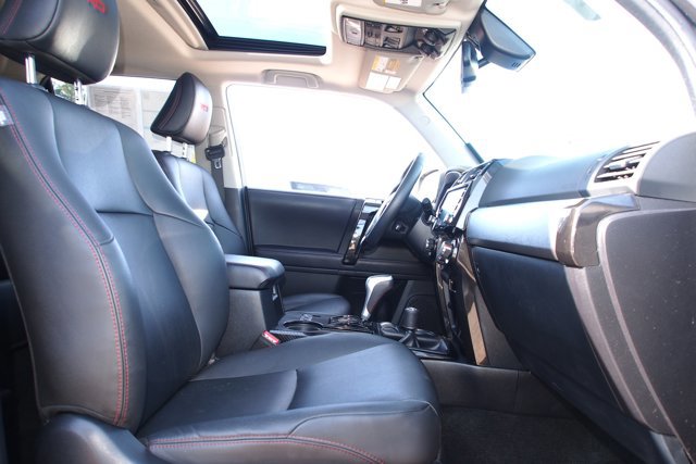 Used 2022 Toyota 4Runner TRD Off-Road Premium image 11