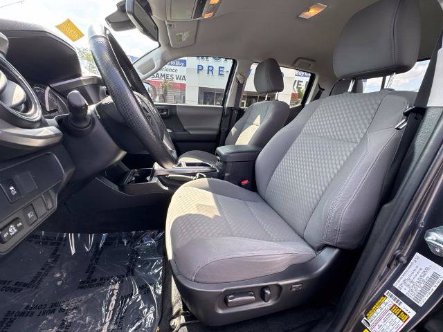 Used 2023 Toyota Tacoma SR5 w/ Technology Package AWD/4WD image 14