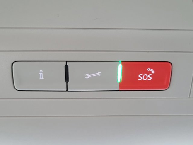 Used 2023 Volkswagen Taos S image 17