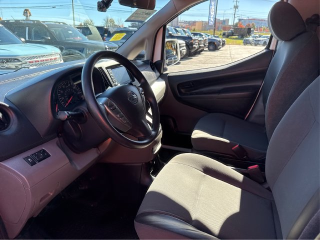 Used 2021 Nissan NV200 SV w/ Sliding Door Glass Package FWD image 11