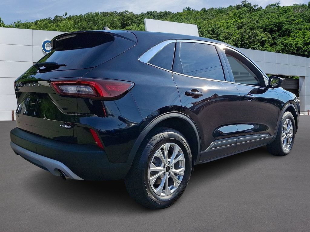 Certified 2023 Ford Escape Active w/ Tech Pack #1 AWD/4WD image 6