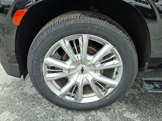 Used 2021 Chevrolet Suburban High Country AWD/4WD image 36