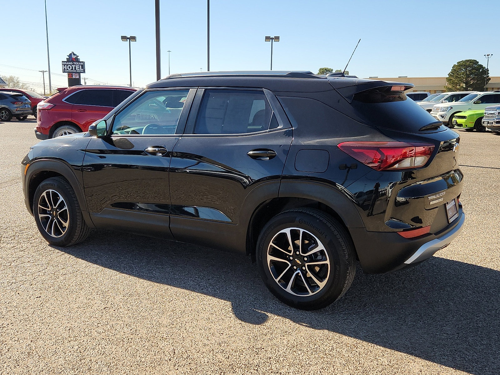 Used 2024 Chevrolet TrailBlazer LT image 4