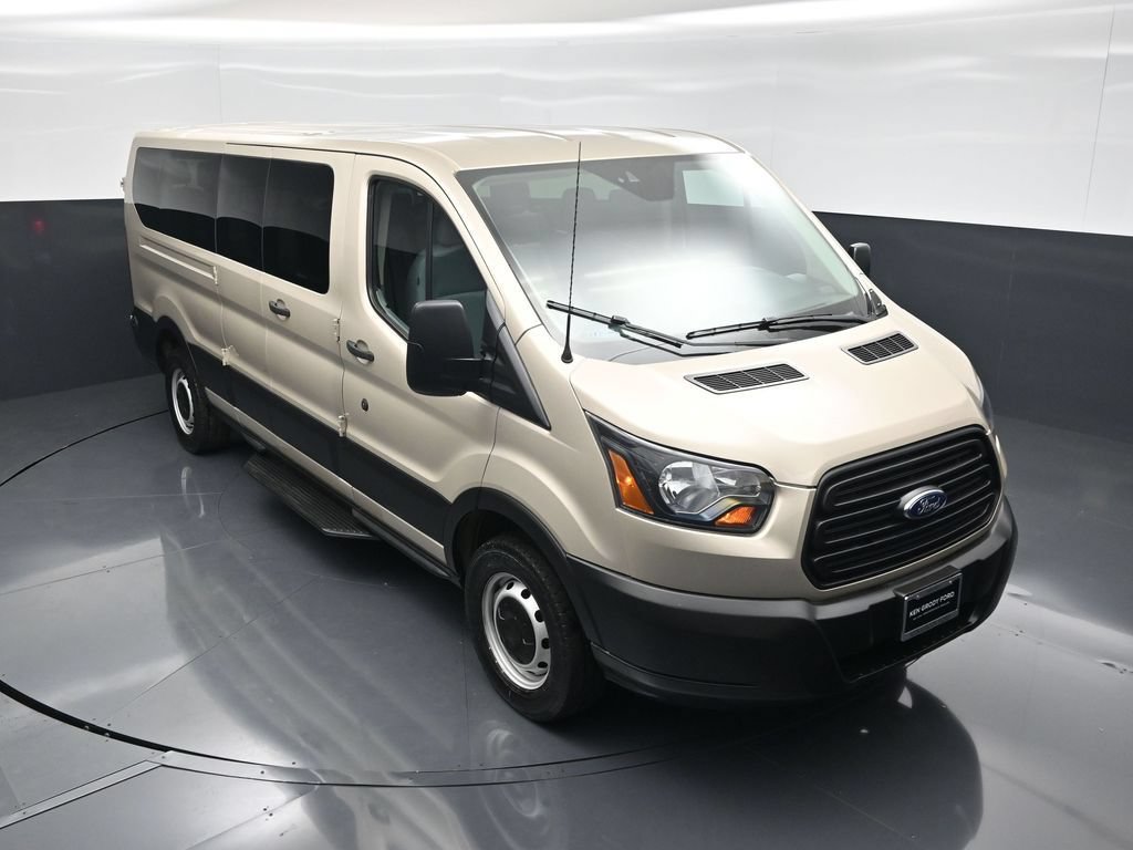 Certified 2019 Ford Transit 350 XL RWD image 31