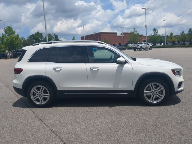 Used 2022 Mercedes-Benz GLB 250 4MATIC image 3