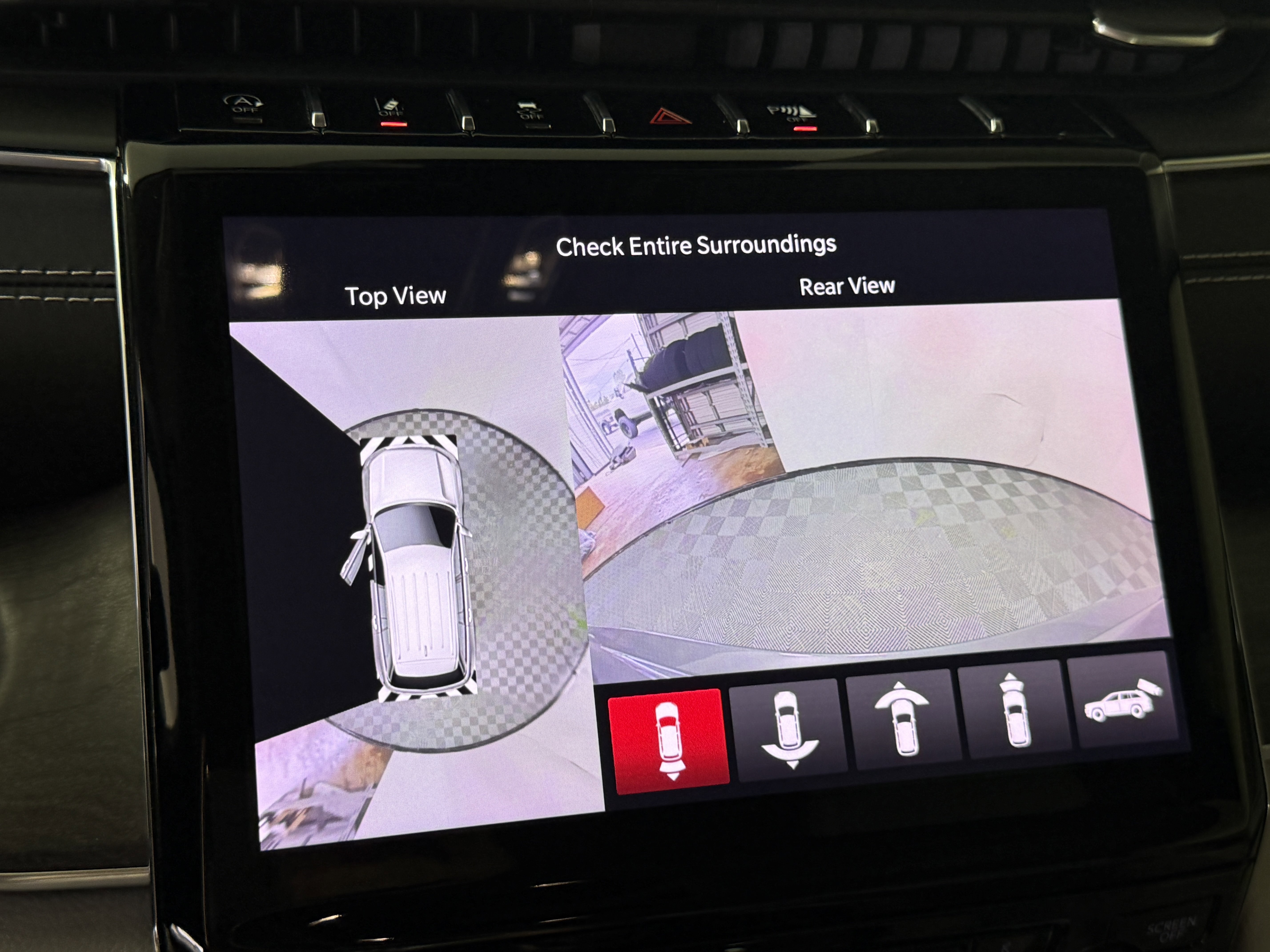 Used 2022 Jeep Grand Cherokee Overland w/ Adv Protech Group III image 22