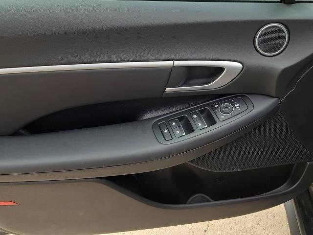 Used 2026 Hyundai Sonata Blue FWD image 18