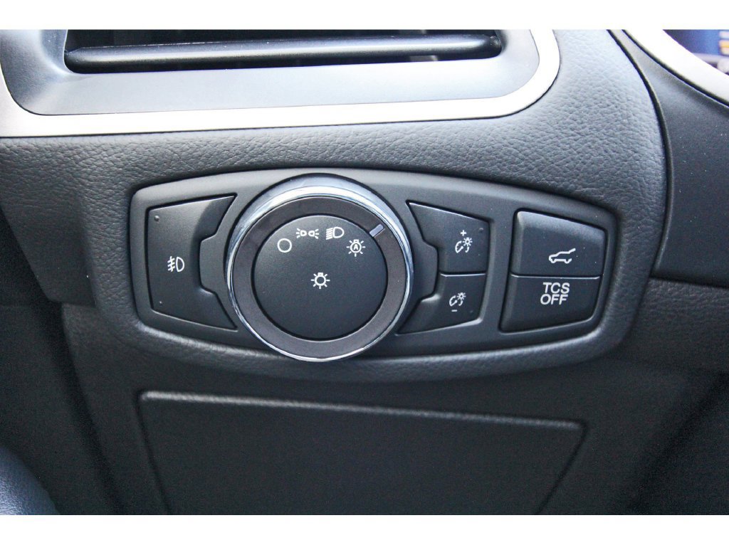 Certified 2019 Ford Edge SEL w/ Equipment Group 201A FWD image 23