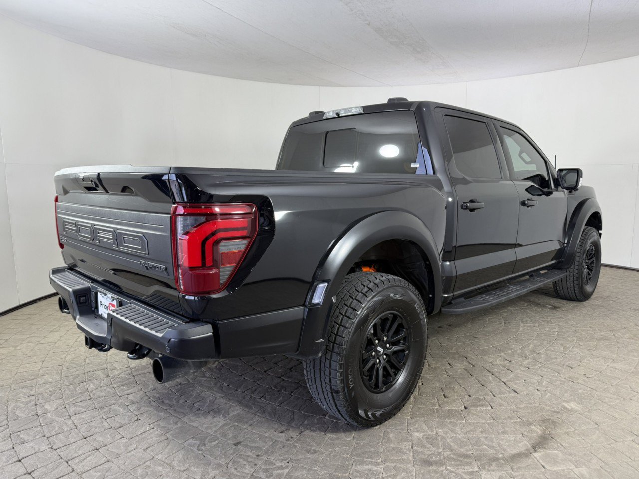 Certified 2024 Ford F150 Raptor AWD/4WD image 9