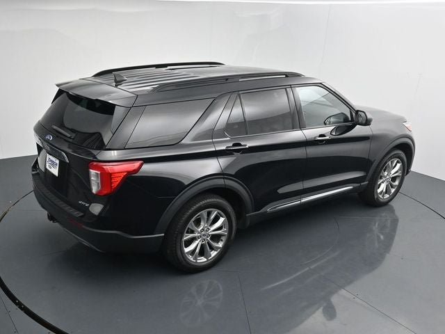 Certified 2023 Ford Explorer XLT w/ Equipment Group 202A AWD/4WD image 28