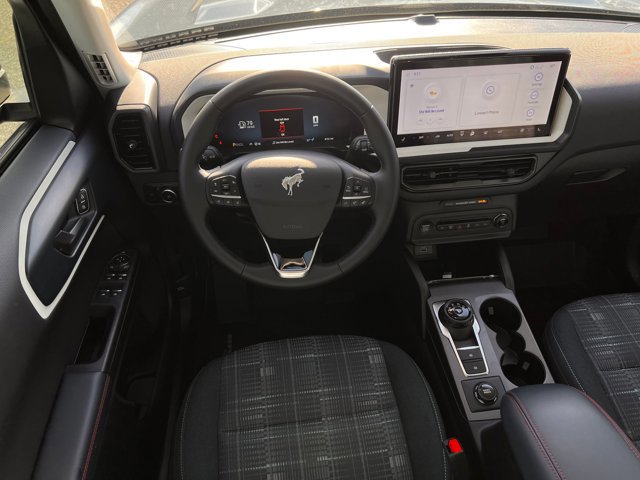 Certified 2025 Ford Bronco Sport Heritage w/ Convenience Package image 29