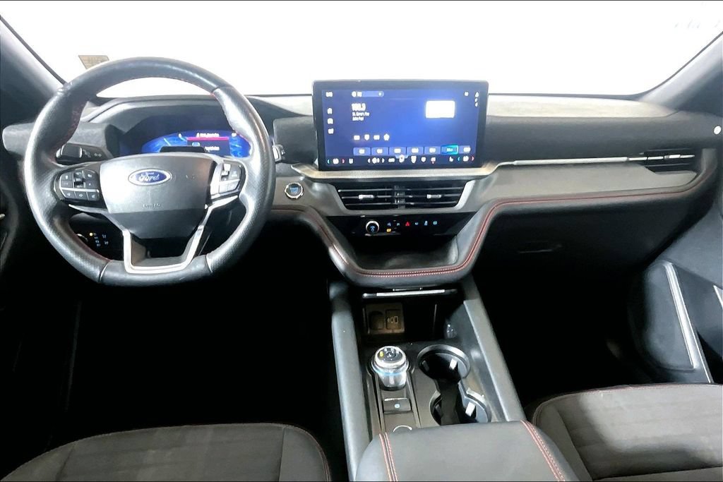 Certified 2025 Ford Explorer ST-Line AWD/4WD image 11