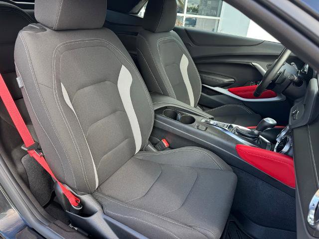 Used 2022 Chevrolet Camaro LT w/ RS Package image 12