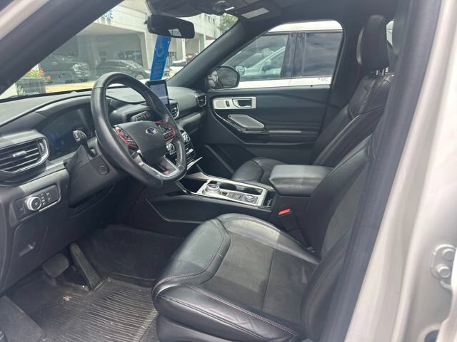 Certified 2022 Ford Explorer ST w/ Equipment Group 401A AWD/4WD image 5
