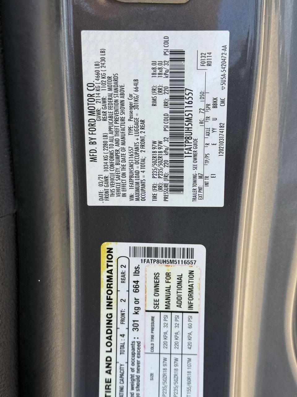 Certified 2021 Ford Mustang Premium RWD image 33