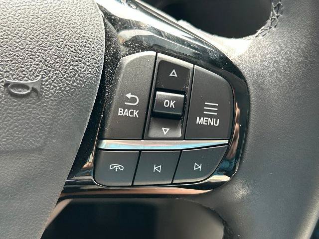 Certified 2023 Ford Escape Platinum AWD/4WD image 26