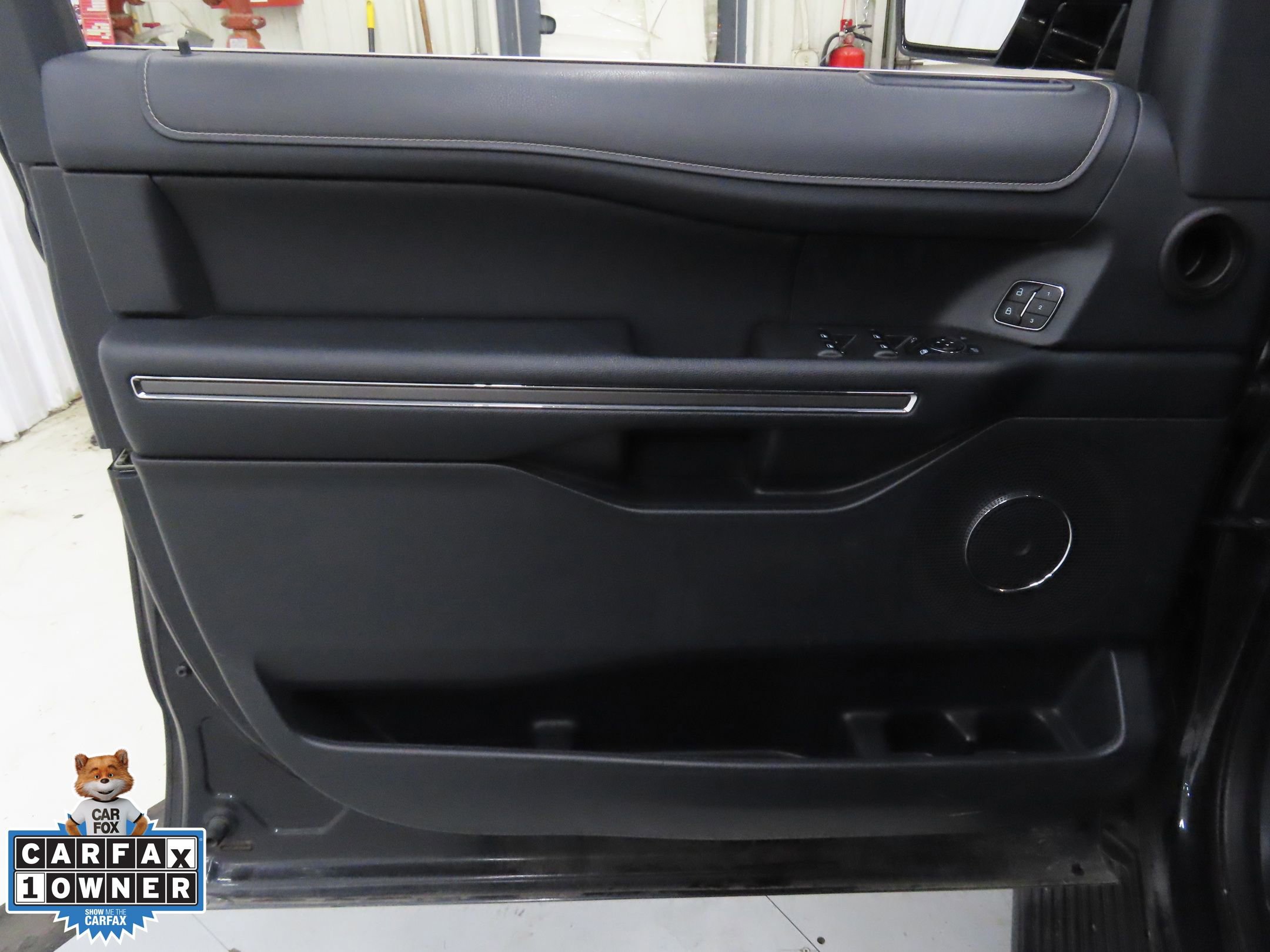 Certified 2024 Ford Expedition Max XLT image 12