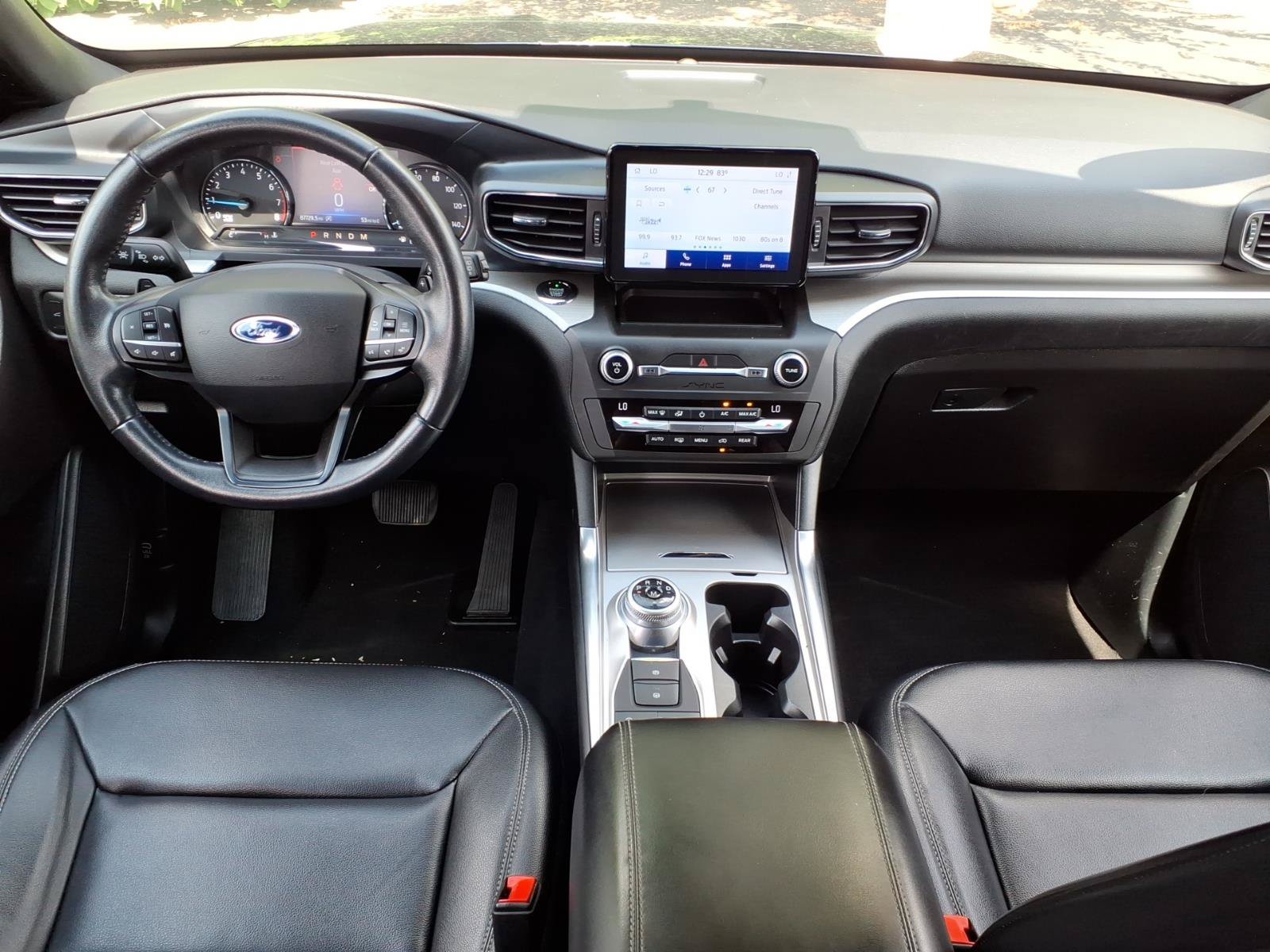 Certified 2020 Ford Explorer XLT w/ Equipment Group 202A AWD/4WD image 8