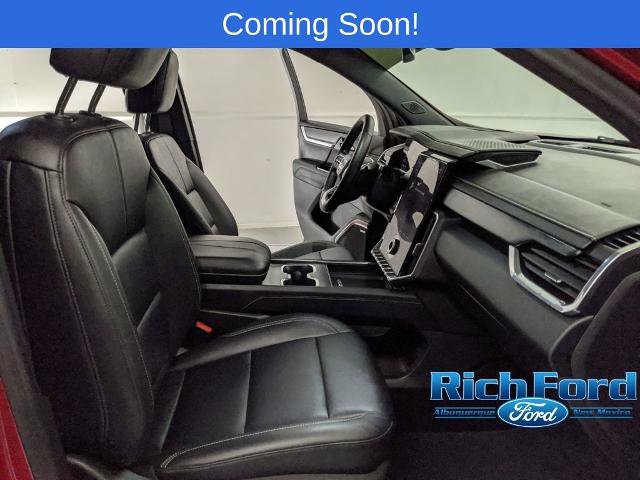 Used 2024 GMC Acadia Elevation AWD/4WD image 21