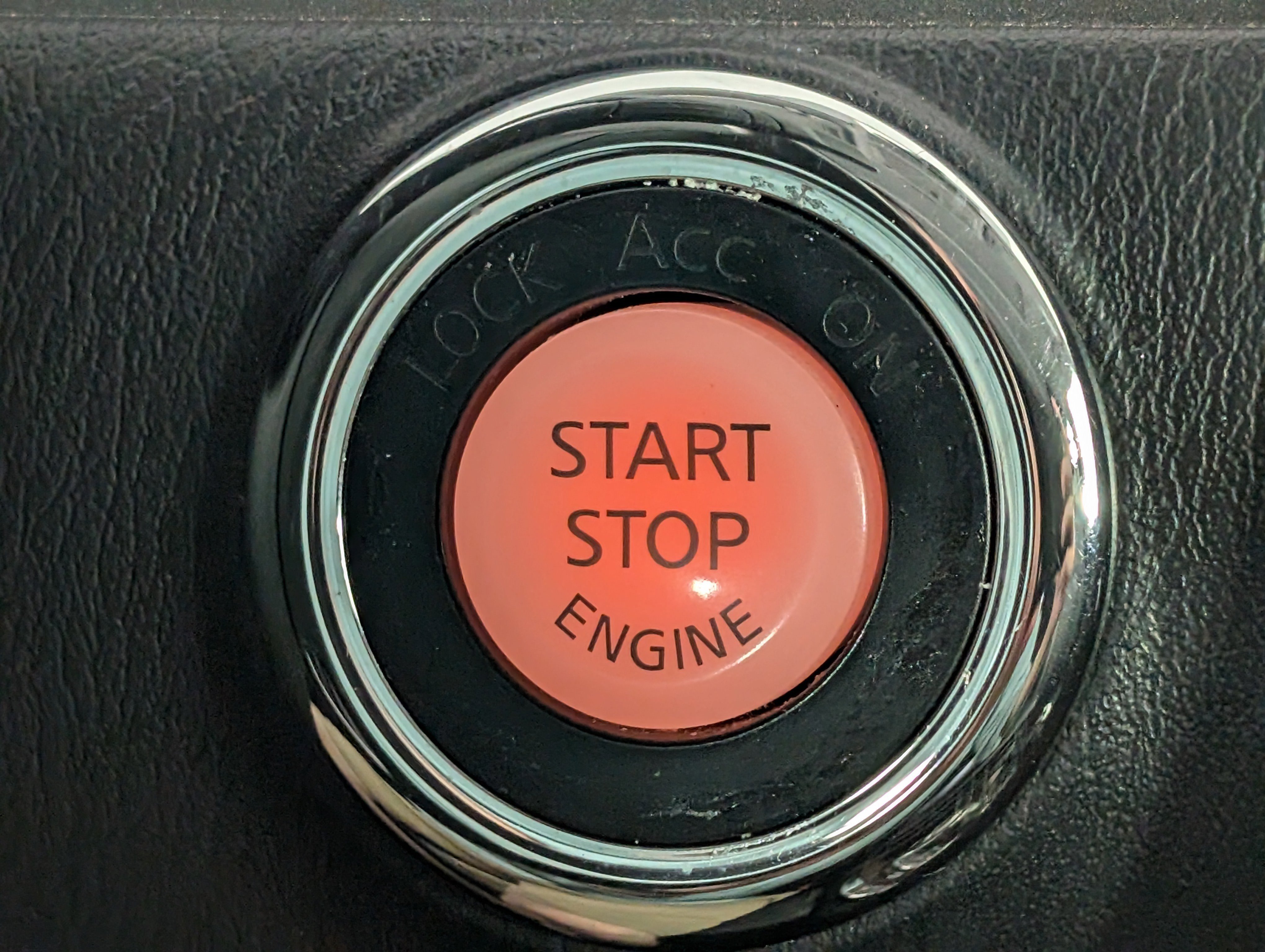 Used 2019 Nissan Armada Platinum image 29