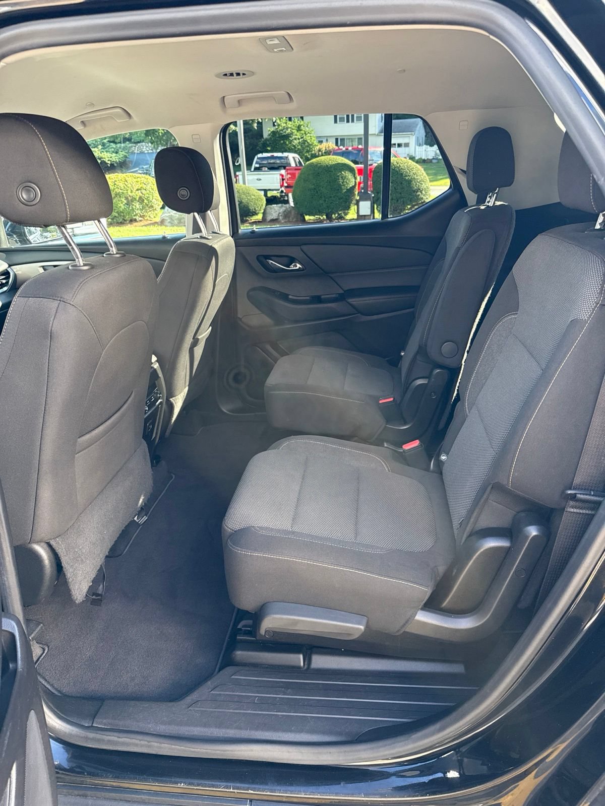 Used 2019 Chevrolet Traverse LT AWD/4WD image 10
