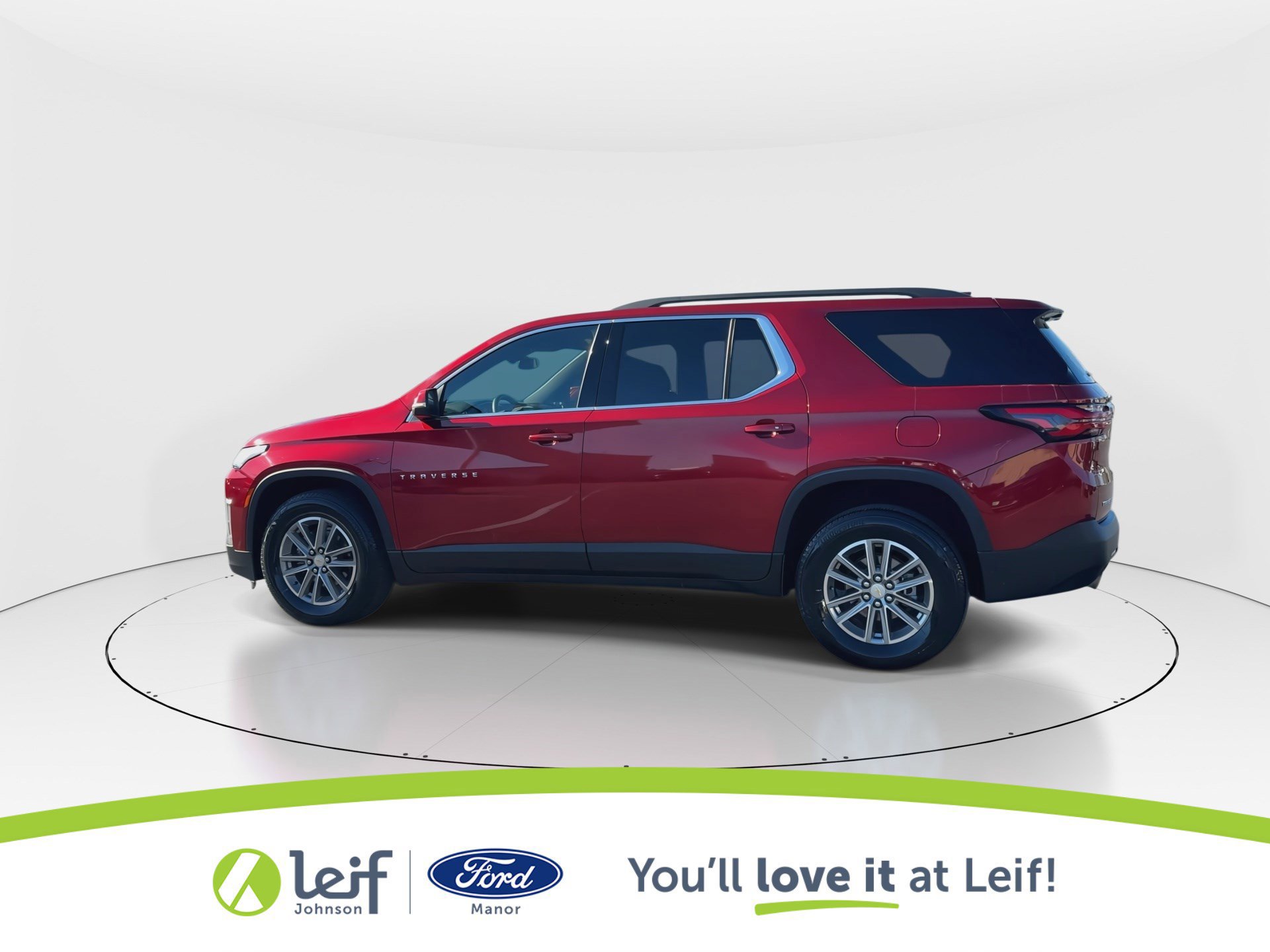 Used 2023 Chevrolet Traverse LT image 7