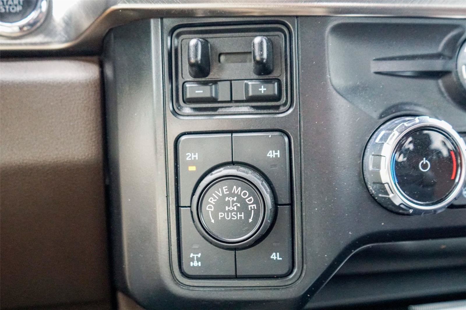 Certified 2024 Ford F350 King Ranch w/ Tremor Off-Road Package AWD/4WD image 15