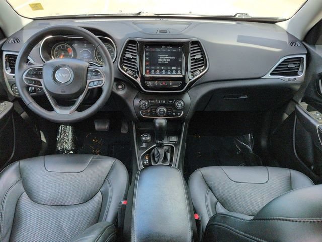 Used 2021 Jeep Cherokee Limited w/ Mopar Interior Package AWD/4WD image 15
