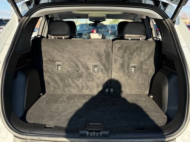 Certified 2025 Ford Escape SE image 31