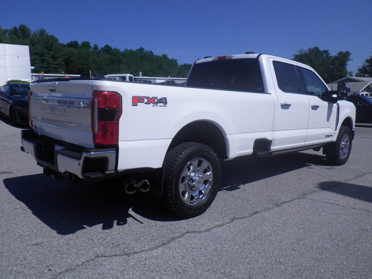 Certified 2024 Ford F350 King Ranch w/ Chrome Package AWD/4WD image 7