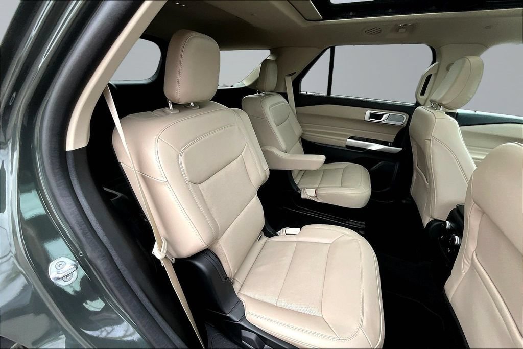 Certified 2023 Ford Explorer Limited w/ Hybrid Equipment Group 310A AWD/4WD image 28