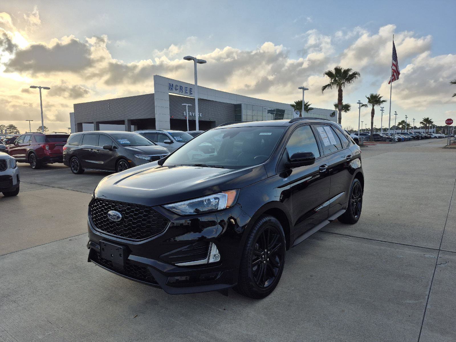 Certified 2024 Ford Edge ST-Line