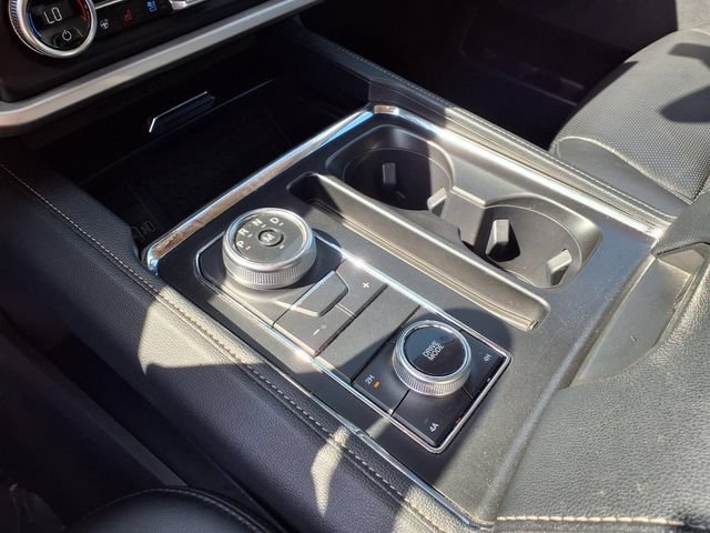 Certified 2024 Ford Expedition XLT AWD/4WD image 11