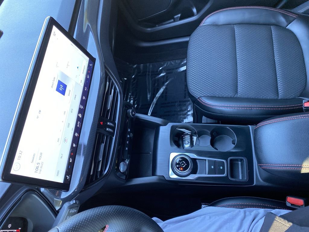 Certified 2025 Ford Escape ST-Line w/ Tech Pack #1 image 22