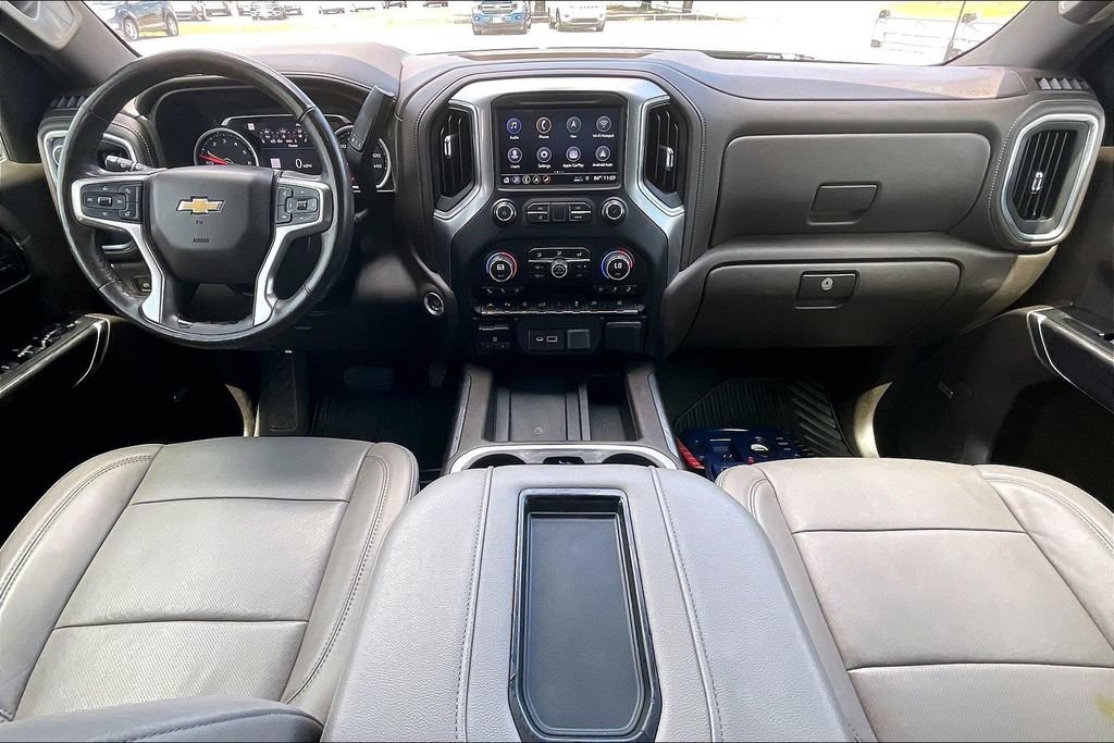 Used 2019 Chevrolet Silverado 1500 LTZ w/ LTZ Premium Package RWD image 7