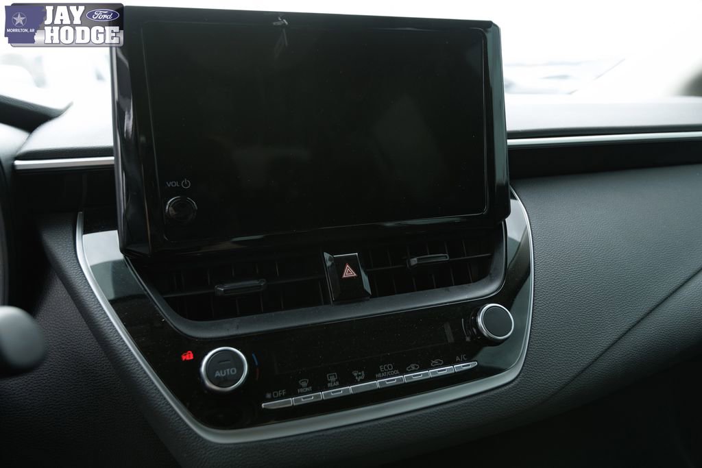 Used 2024 Toyota Corolla LE image 13