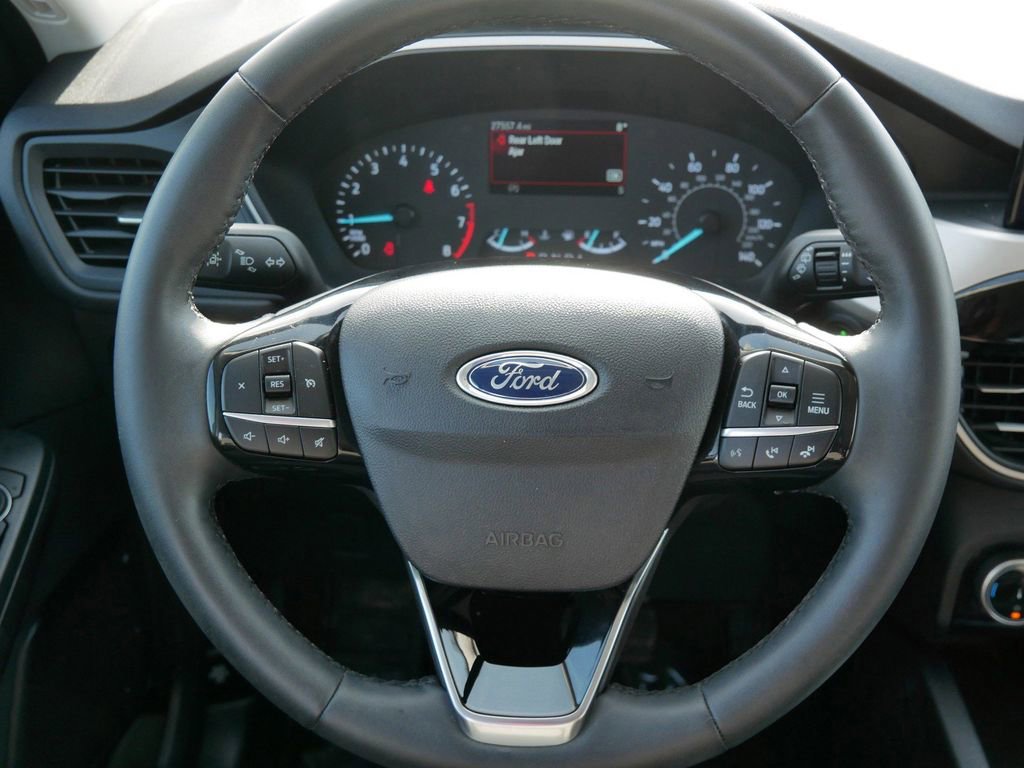 Certified 2022 Ford Escape SE w/ Convenience Package image 17