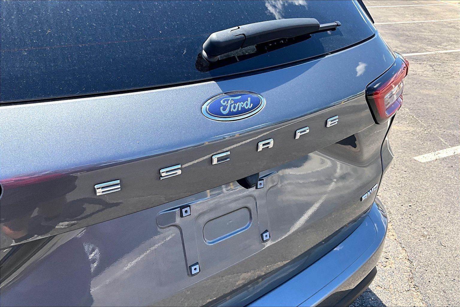 Certified 2024 Ford Escape ST-Line w/ Tech Pack #1 AWD/4WD image 31