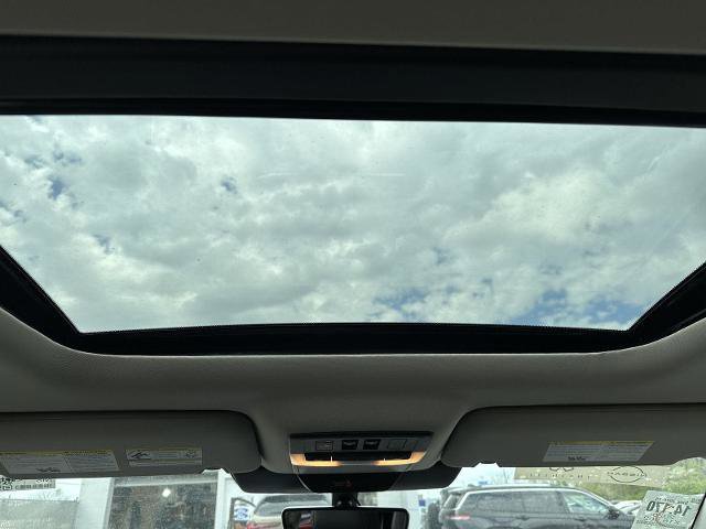 Used 2025 Nissan Pathfinder Platinum w/ Cargo Package FWD image 24