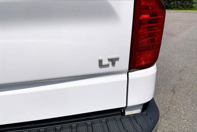 Used 2022 Chevrolet Silverado 1500 LT AWD/4WD image 10