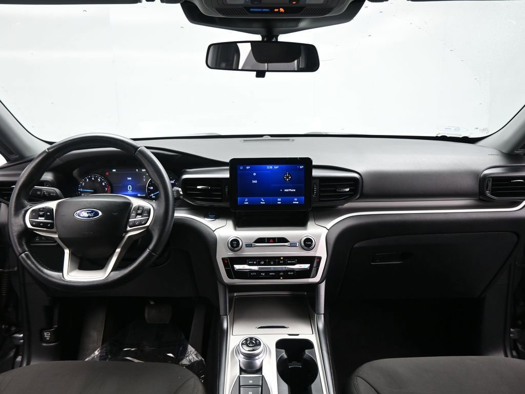 Certified 2022 Ford Explorer XLT w/ Class IV Trailer Tow Package image 49