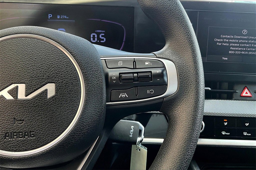 Used 2024 Kia Sportage LX image 18