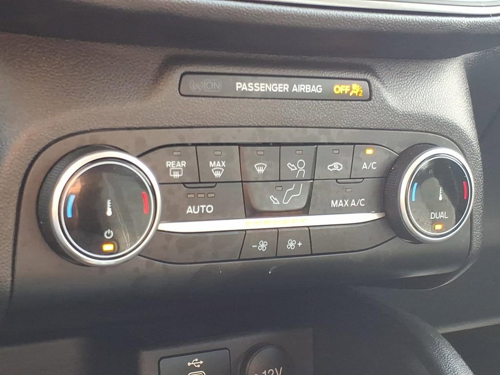 Certified 2025 Ford Escape Active FWD image 18