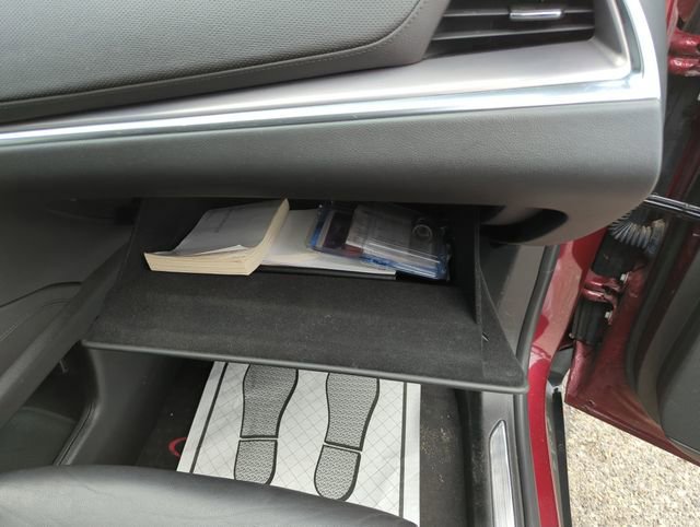 Used 2017 Cadillac XT5 Premium Luxury w/ LPO, Wheel Lock Package image 25