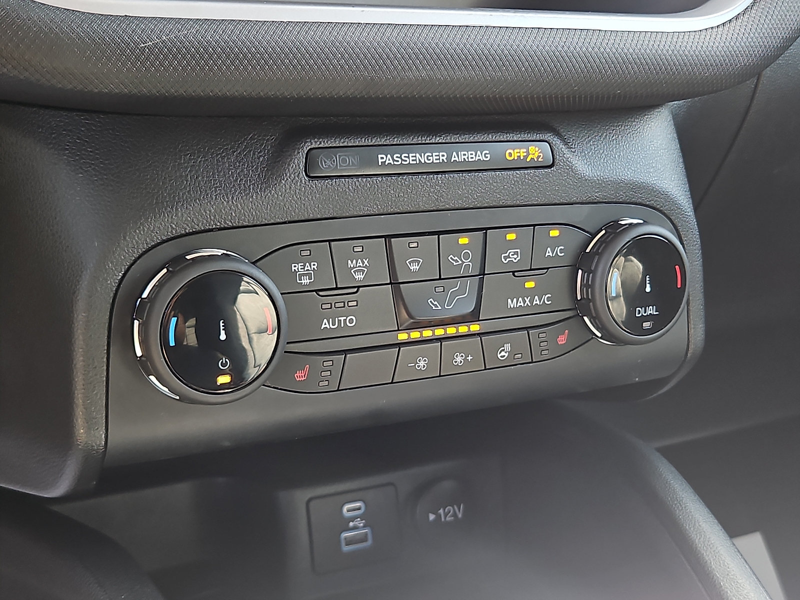 Certified 2022 Ford Bronco Sport Outer Banks w/ Tech Package AWD/4WD image 15