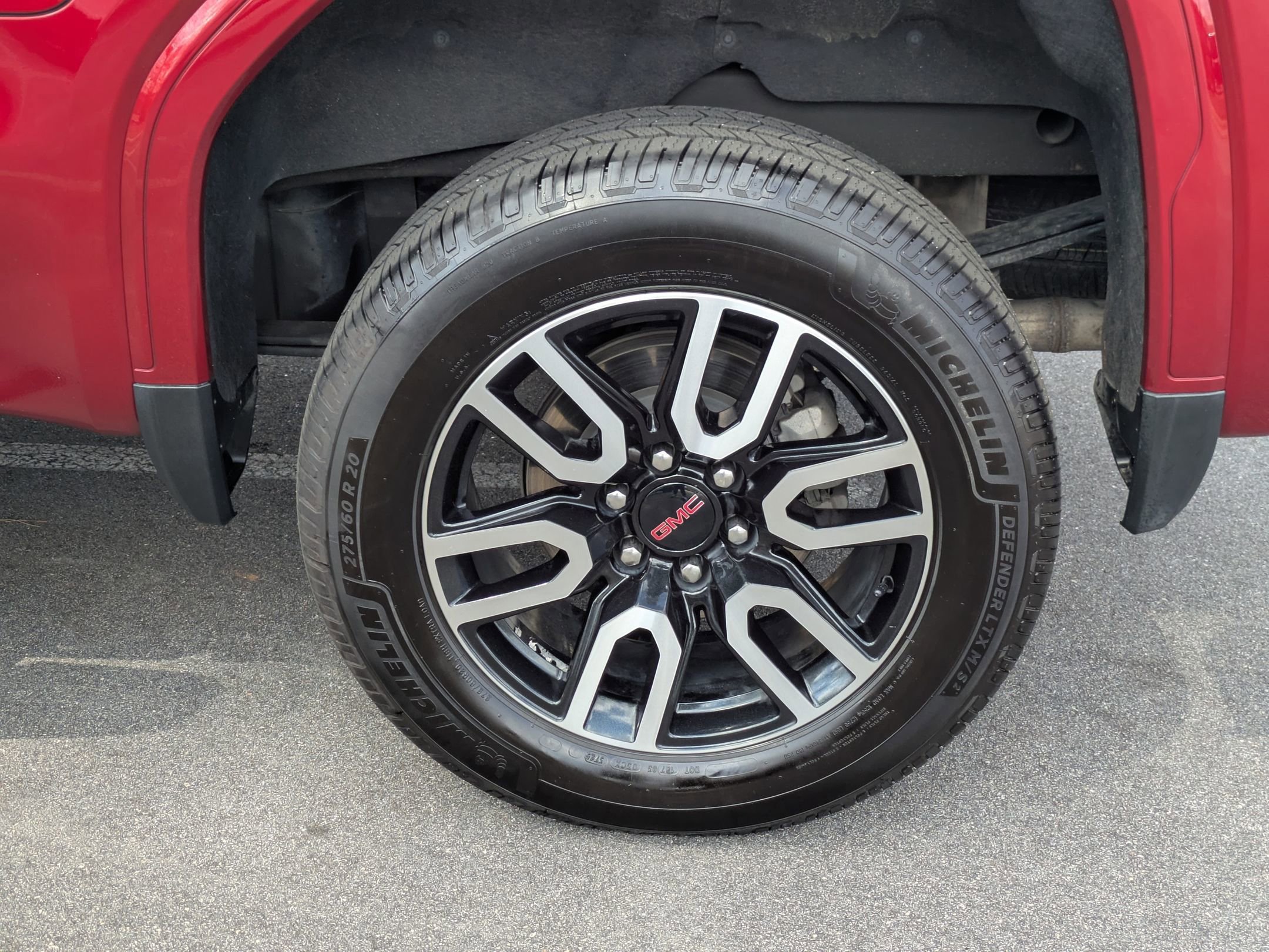 Used 2023 GMC Sierra 1500 AT4 w/ AT4 Premium Package image 8