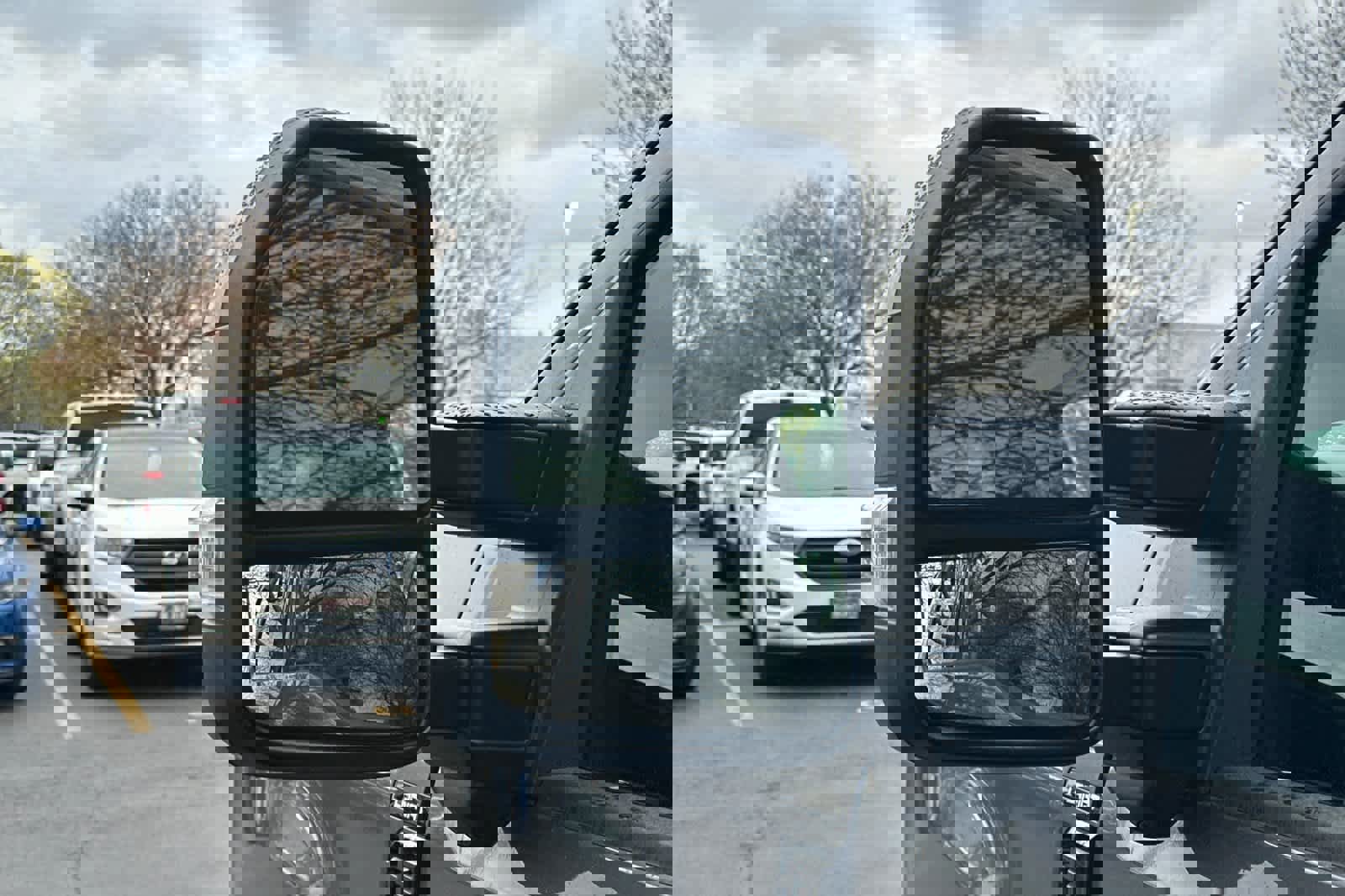 Certified 2024 Ford F250 Lariat w/ Black Appearance Package image 8