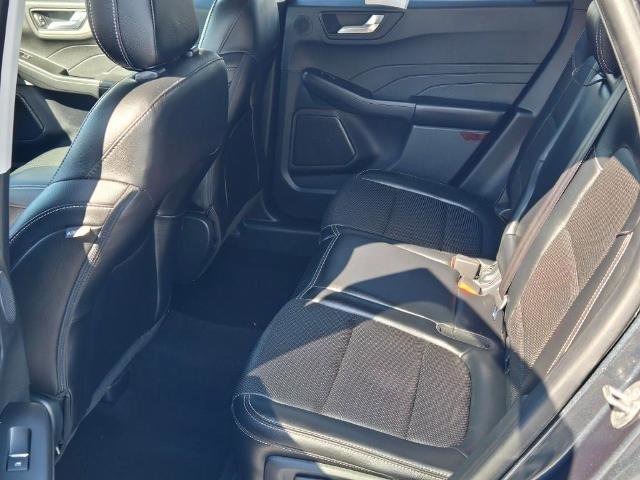 Certified 2022 Ford Escape SEL w/ Technology Package image 19