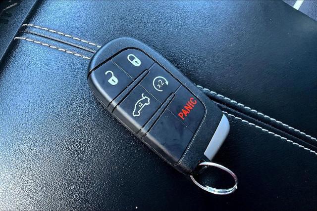 Used 2021 Jeep Cherokee Latitude Plus w/ Sun & Sound Group image 11